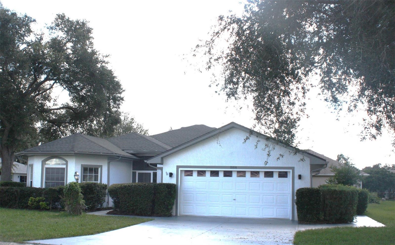 21516 Castle View Ct Property Photo 1