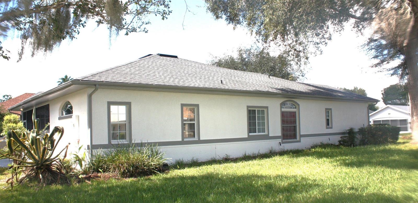 21516 Castle View Ct Property Photo 3