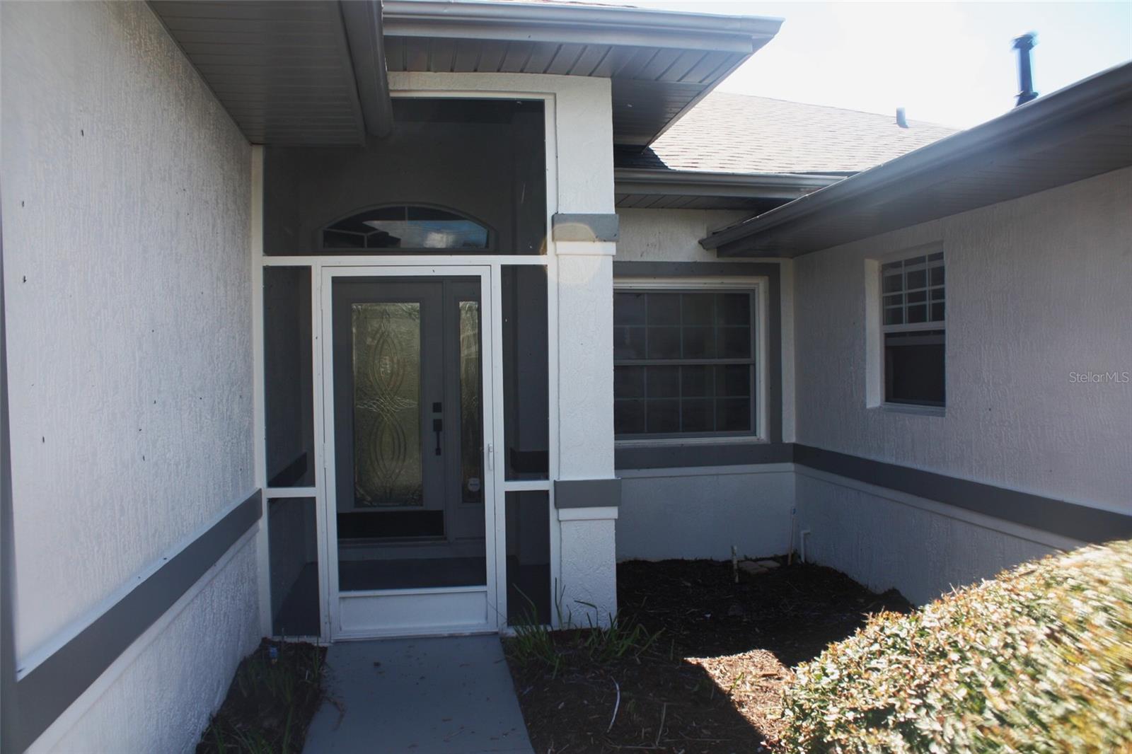 21516 Castle View Ct Property Photo 9