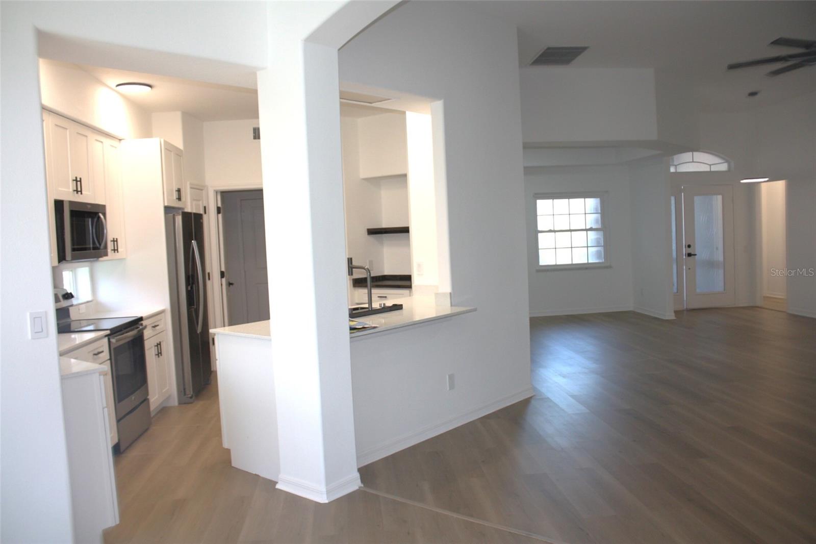 21516 Castle View Ct Property Photo 13