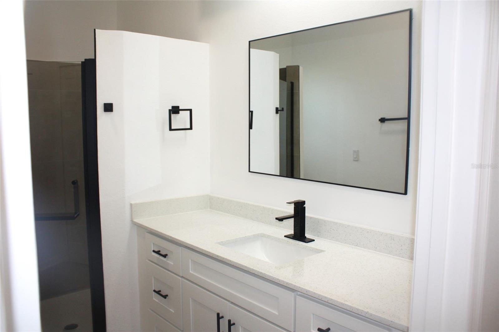 21516 Castle View Ct Property Photo 25