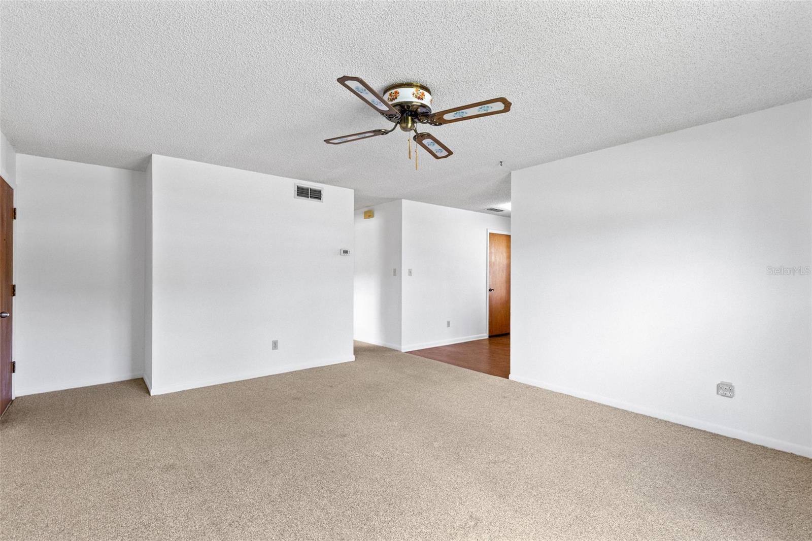 402 Mississippi Ave Property Photo 6
