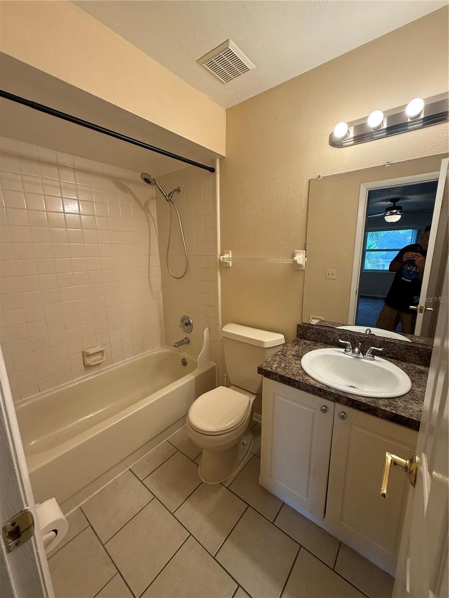9927 Turf Ct #7 Property Photo 11