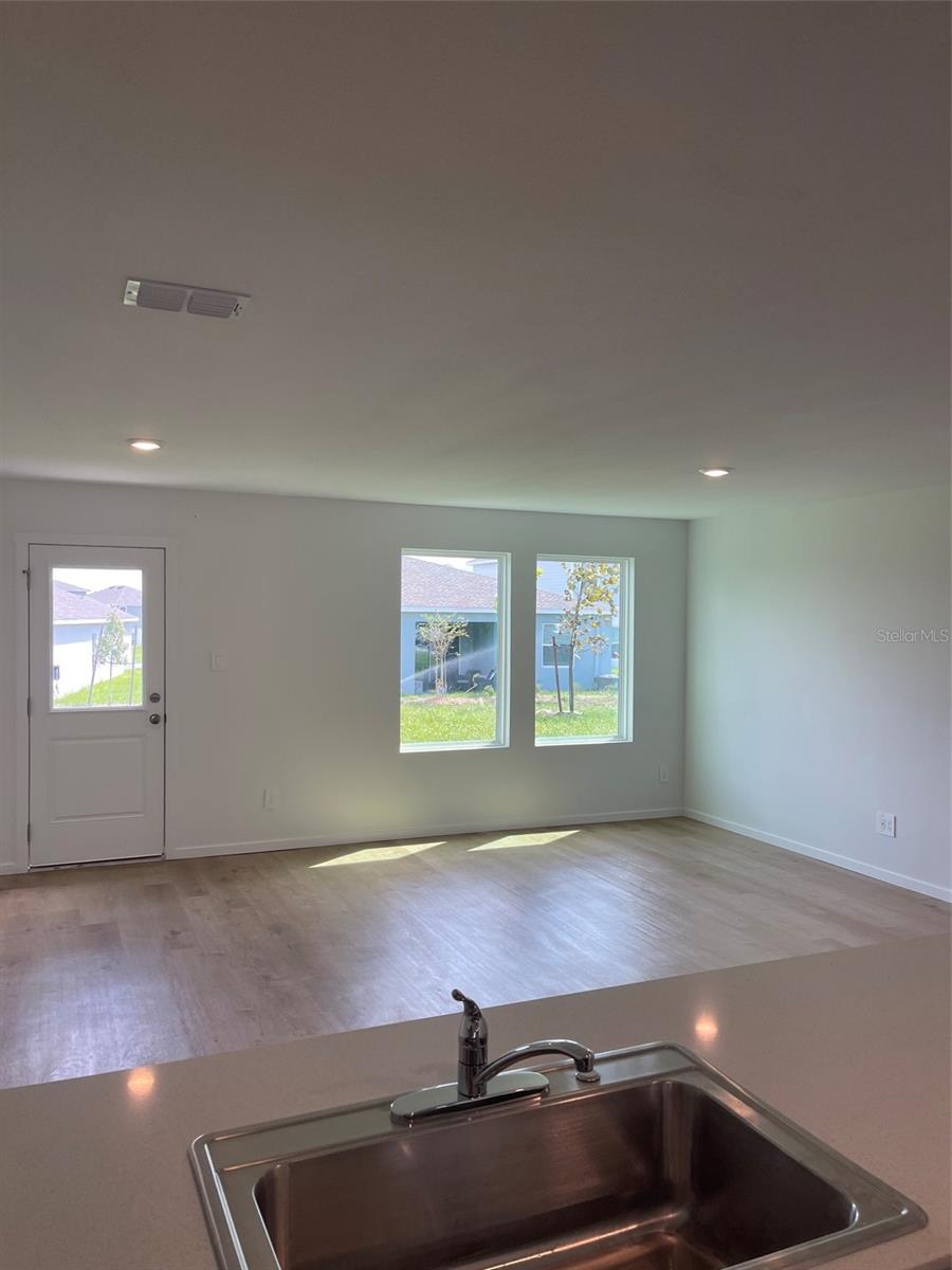 3017 Captain Jax Way Property Photo 12