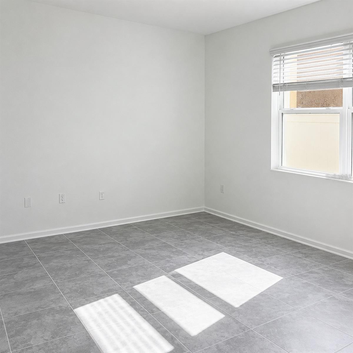 2528 Skyline Loop Property Photo 6