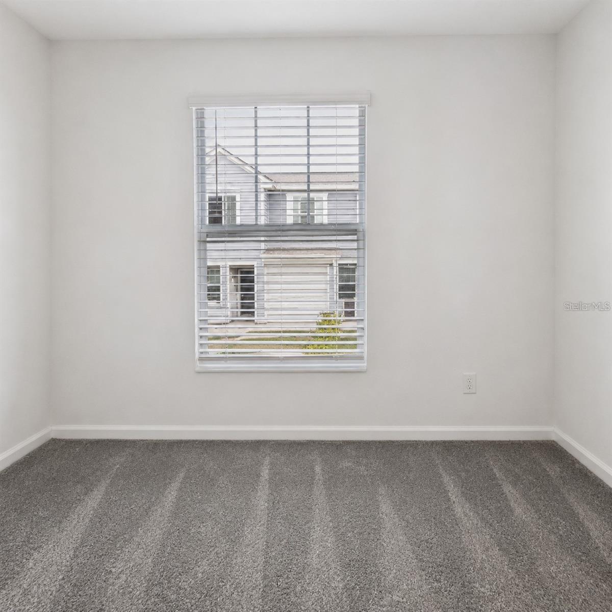 2528 Skyline Loop Property Photo 12