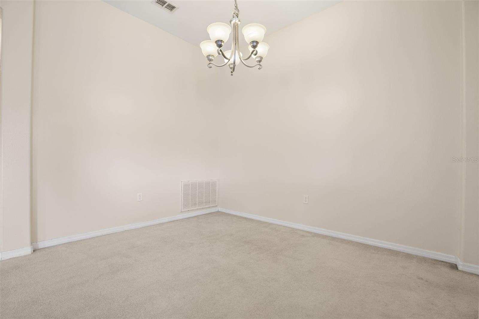 675 Brookeshire Dr Property Photo 22