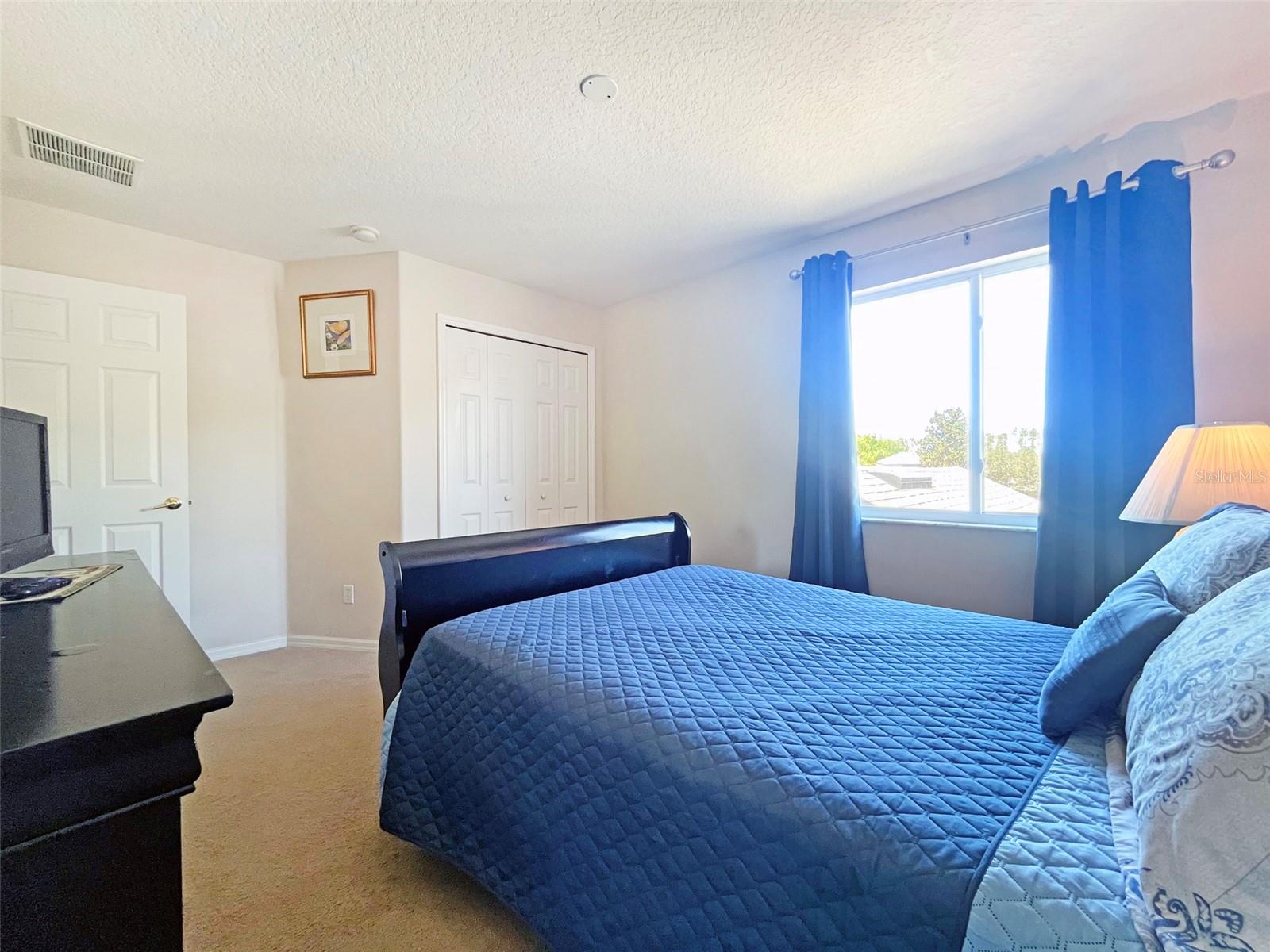 423 Corvina Dr Property Photo 19