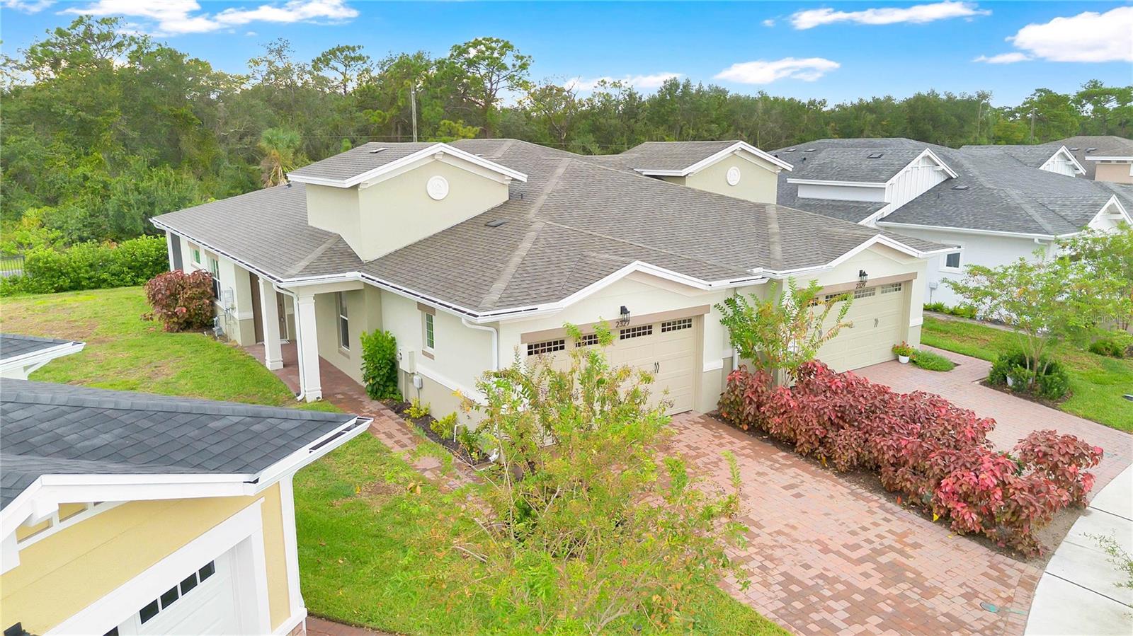 2327 Datura Loop Property Photo 22