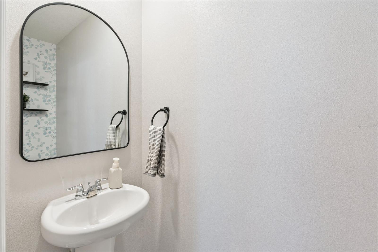 1172 Silverbell Trl Property Photo 23