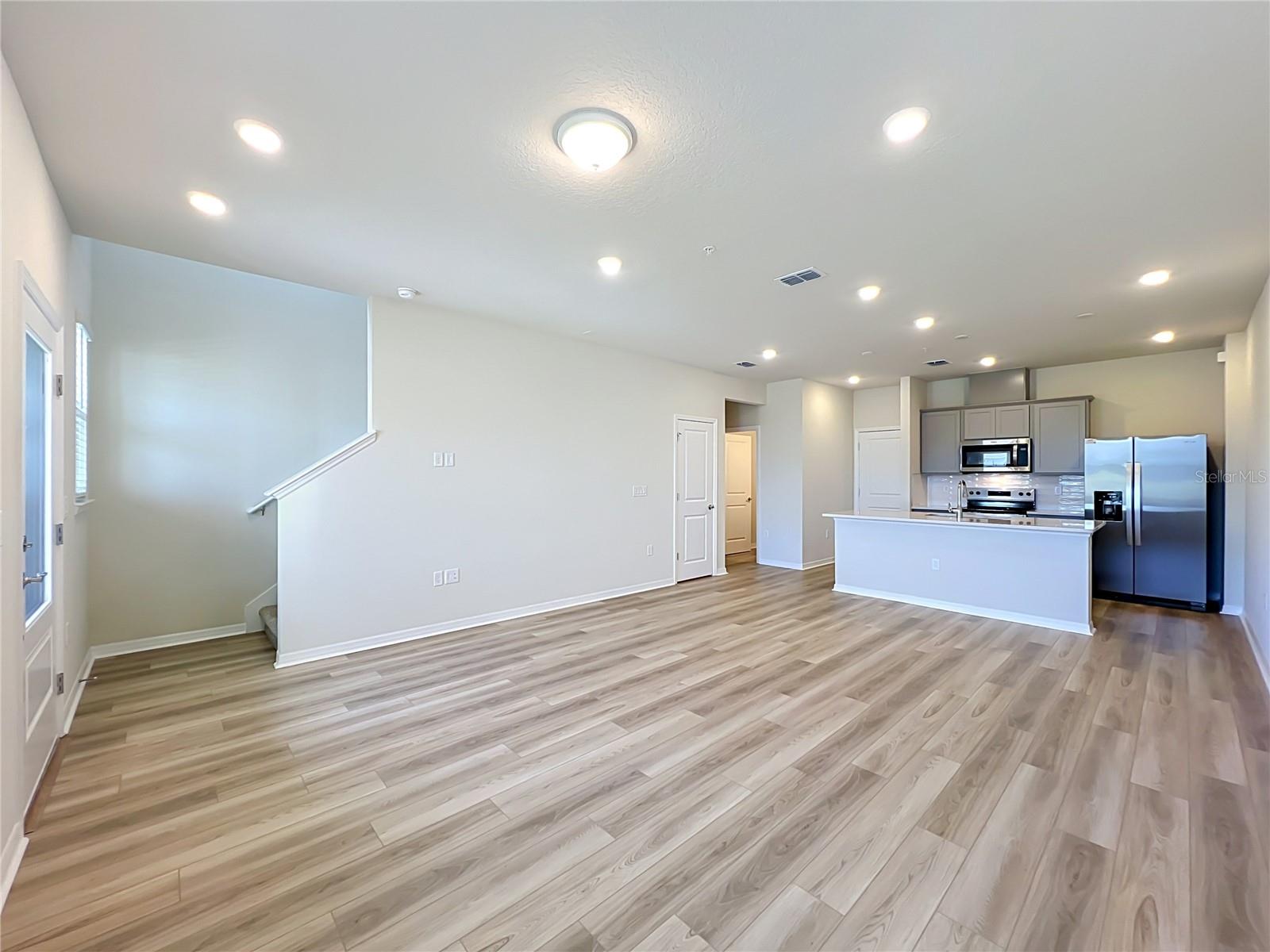 10678 Evening Star St Property Photo 11