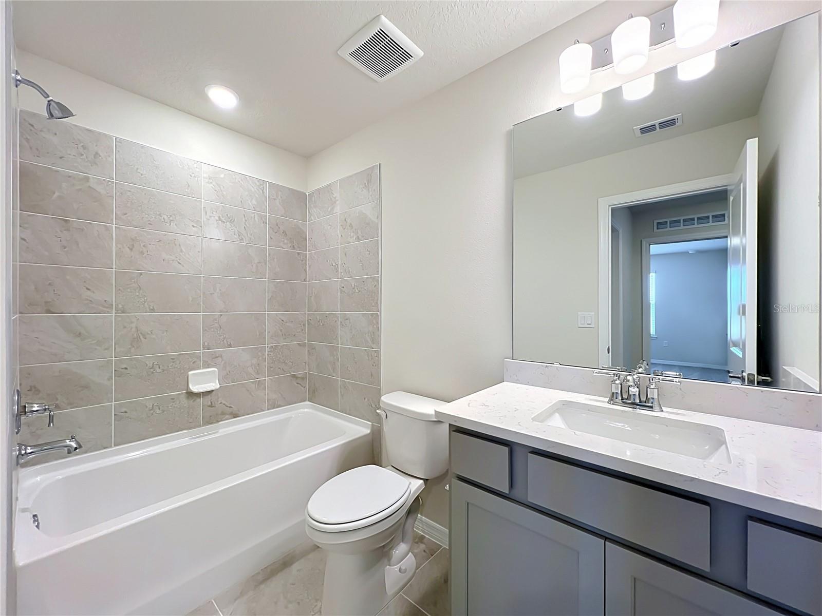 10678 Evening Star St Property Photo 44