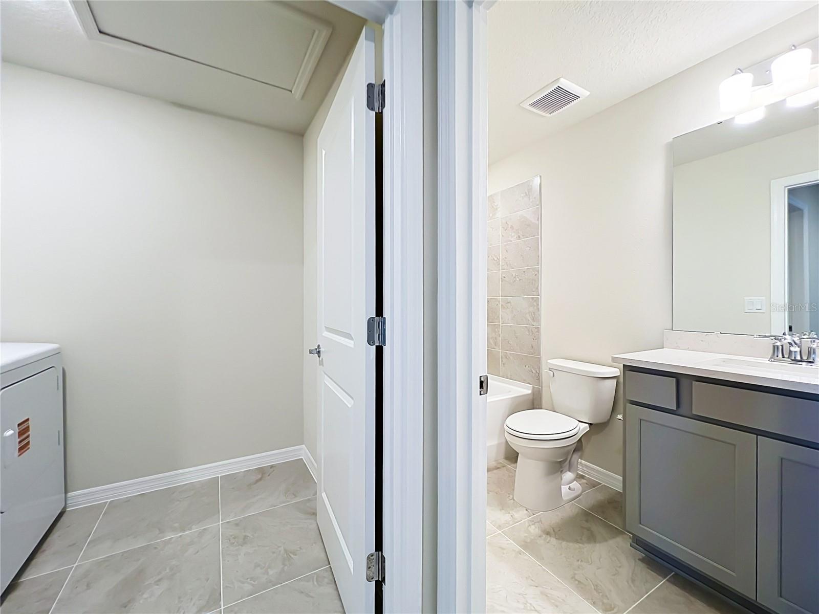 10678 Evening Star St Property Photo 46
