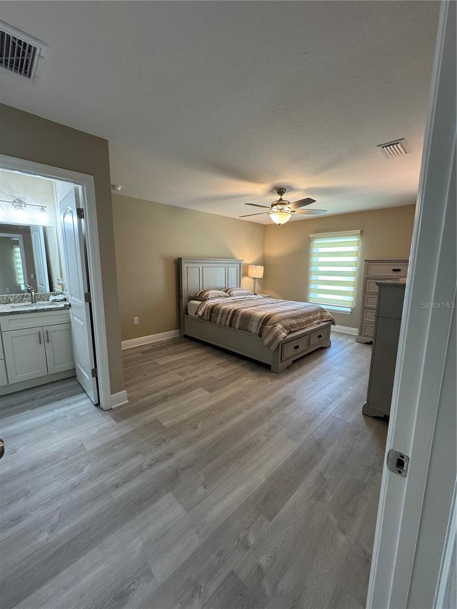 3311 Cat Brier Trl Property Photo 4