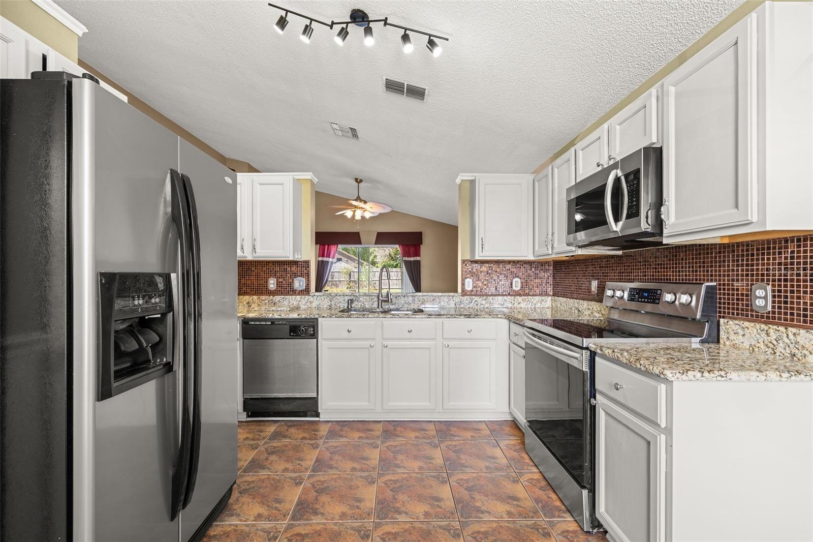 11830 Sindlesham Ct Property Photo 4