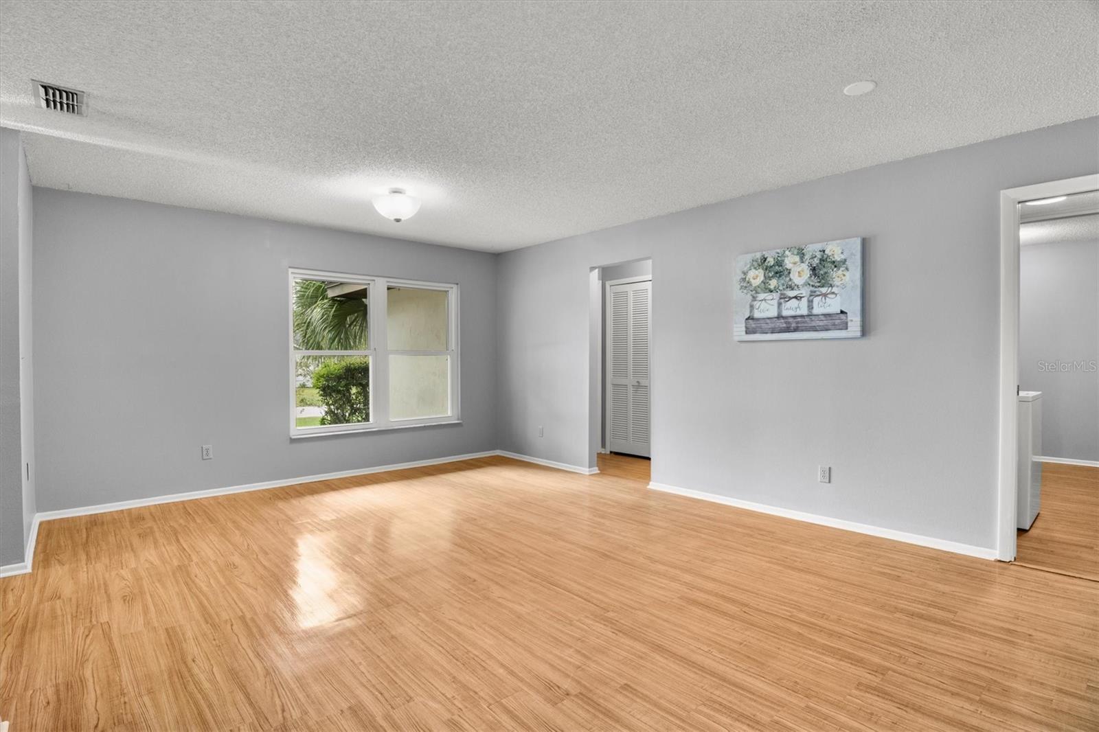 4302 Shadow Wood Ln Property Photo 13