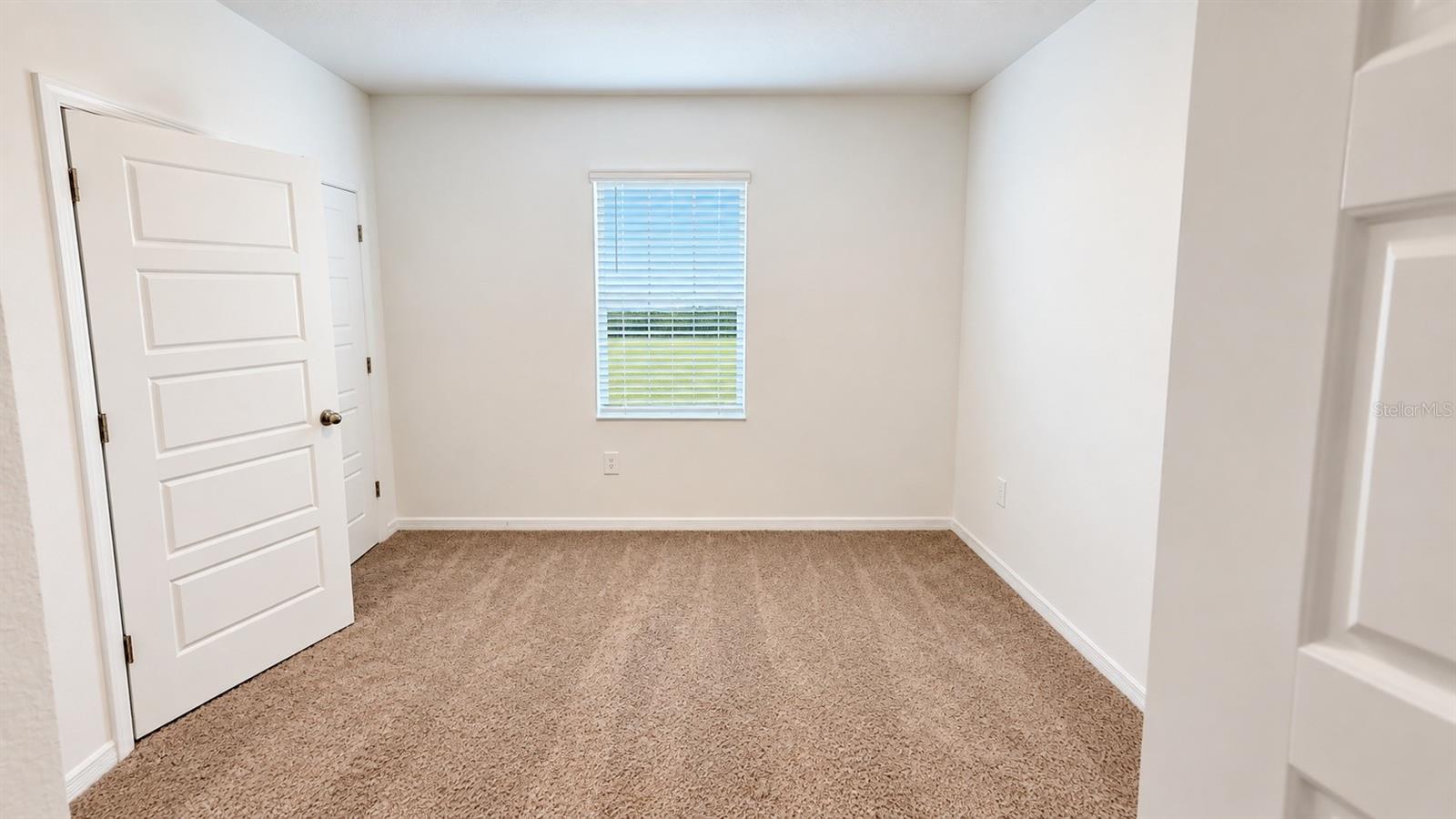 2630 Olympic Ct Property Photo 18