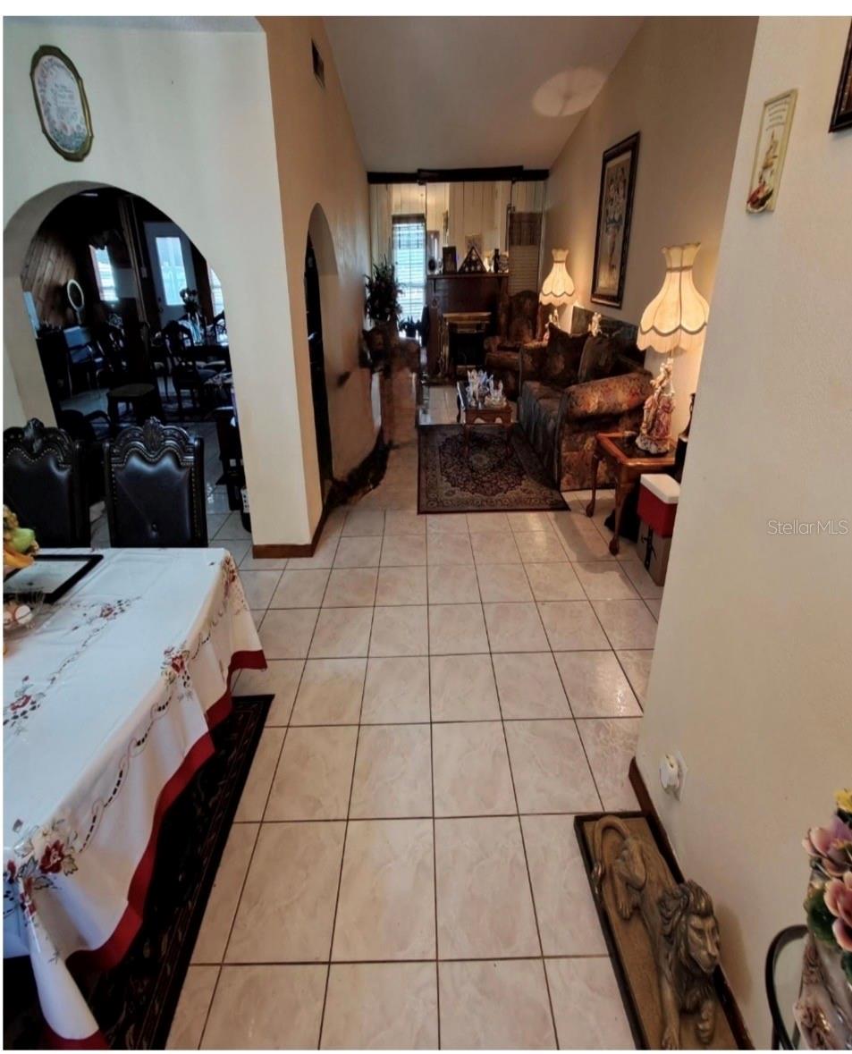 28 Chip Ct Property Photo 5