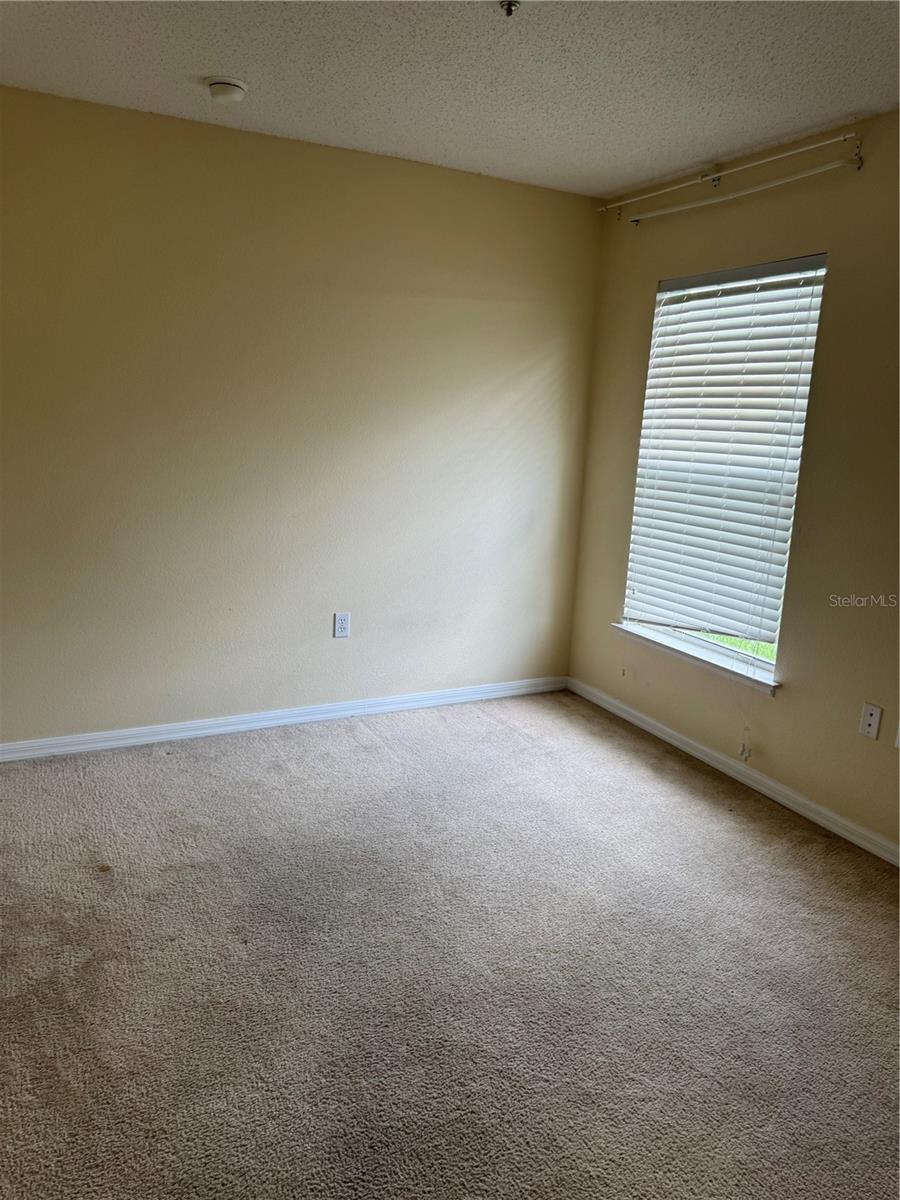 833 Alpine Ct Property Photo 12