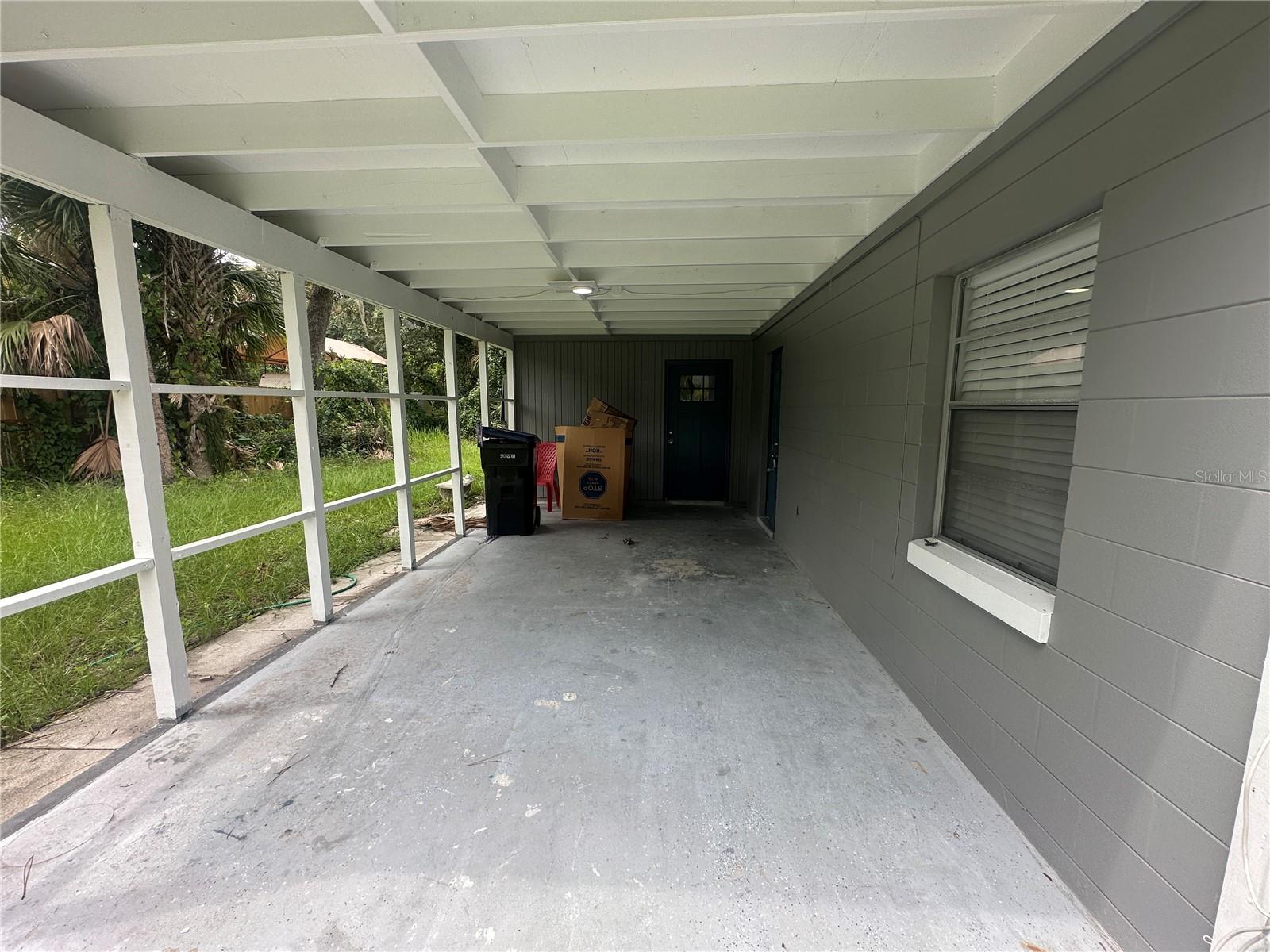 25527 Antler St Property Photo 3