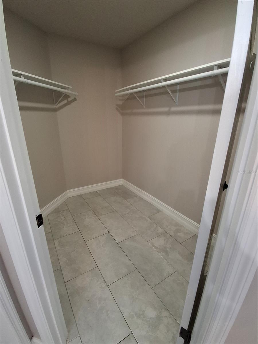 1518 Avleigh Cir Property Photo 20