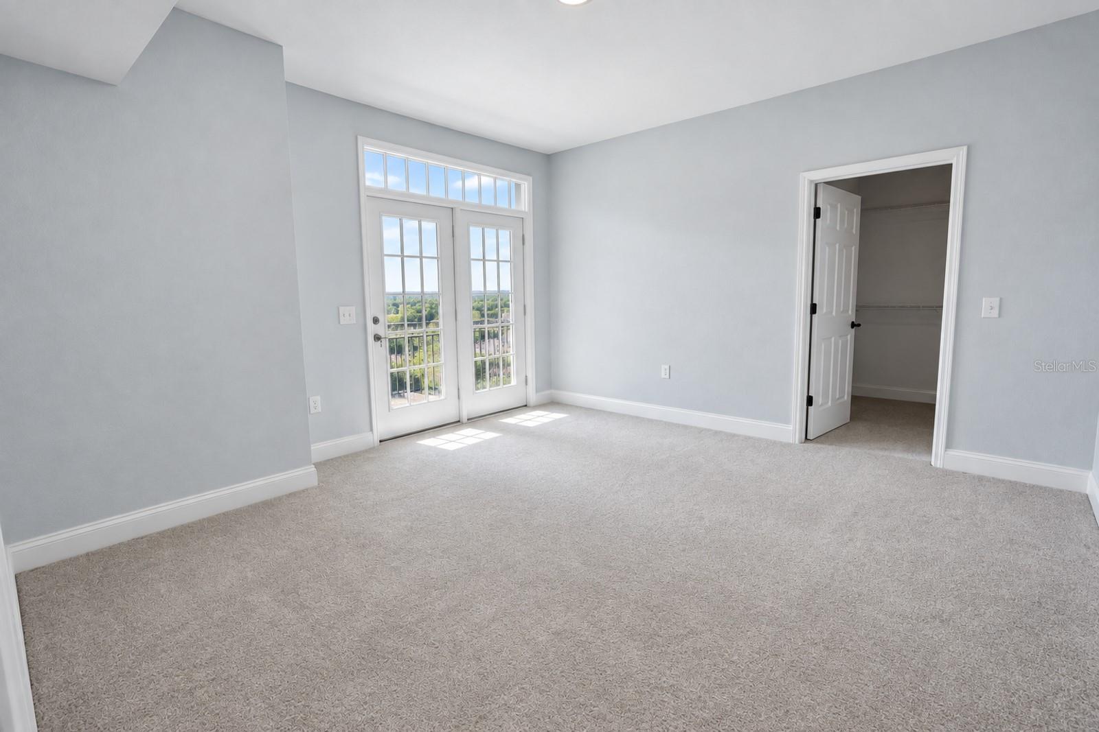 201 Longview Ave #202 Property Photo 13