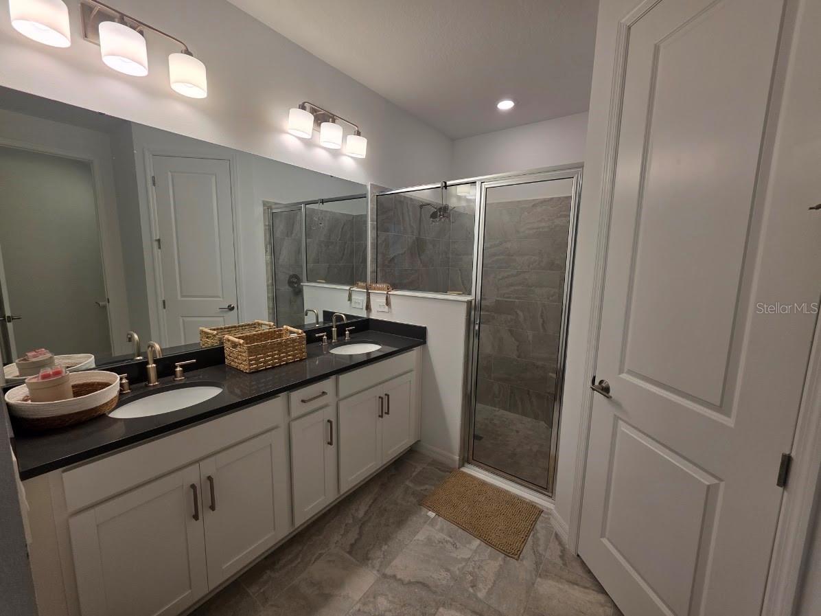 5659 Ficus Aurea St Property Photo 14