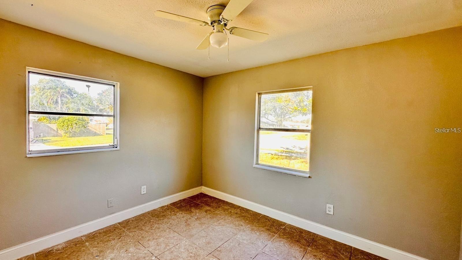 390 W Haines Blvd #9 Property Photo 5