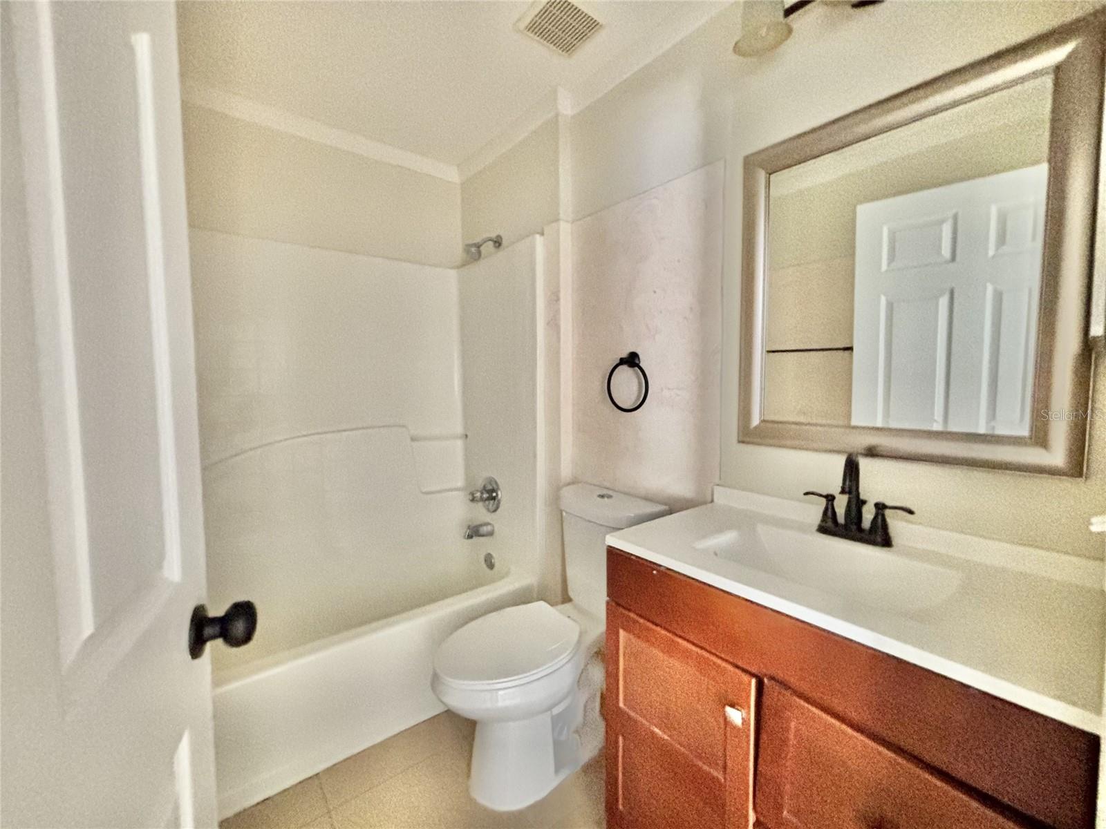 913 Nancy Ct Property Photo 14