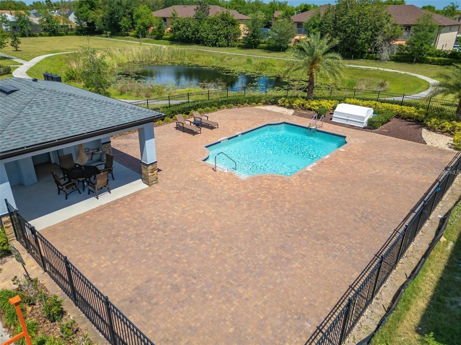1801 Houston St Property Photo 3