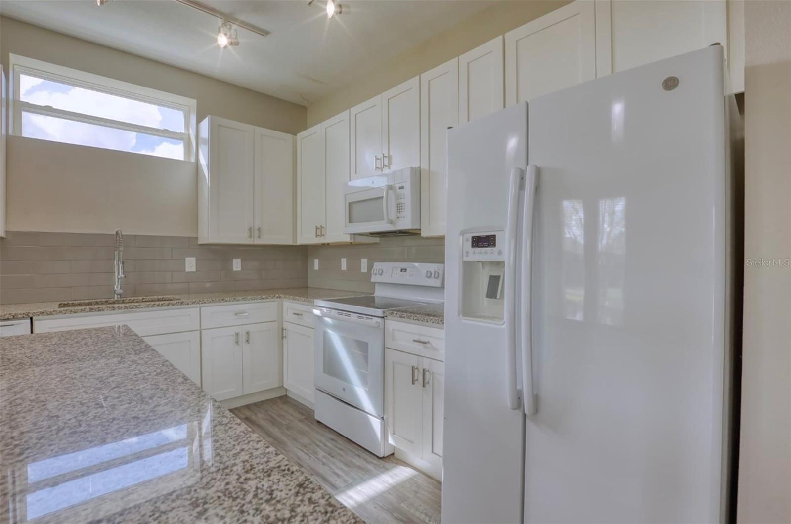 1801 Houston St Property Photo 14