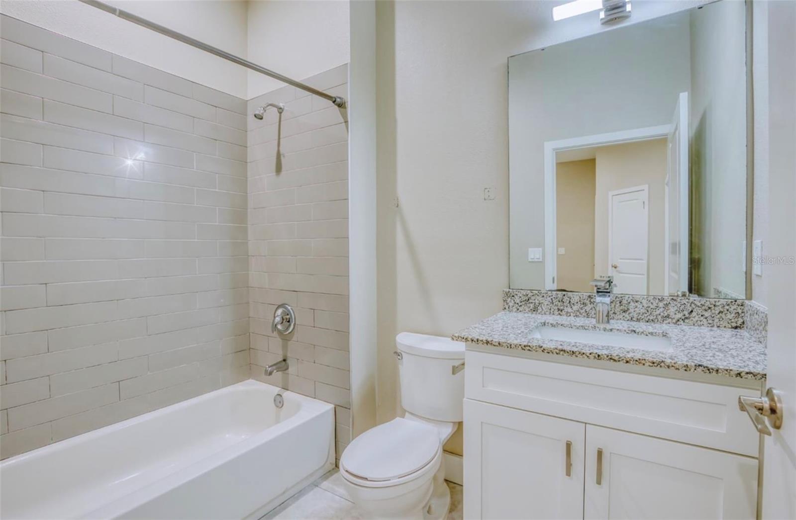 1801 Houston St Property Photo 28