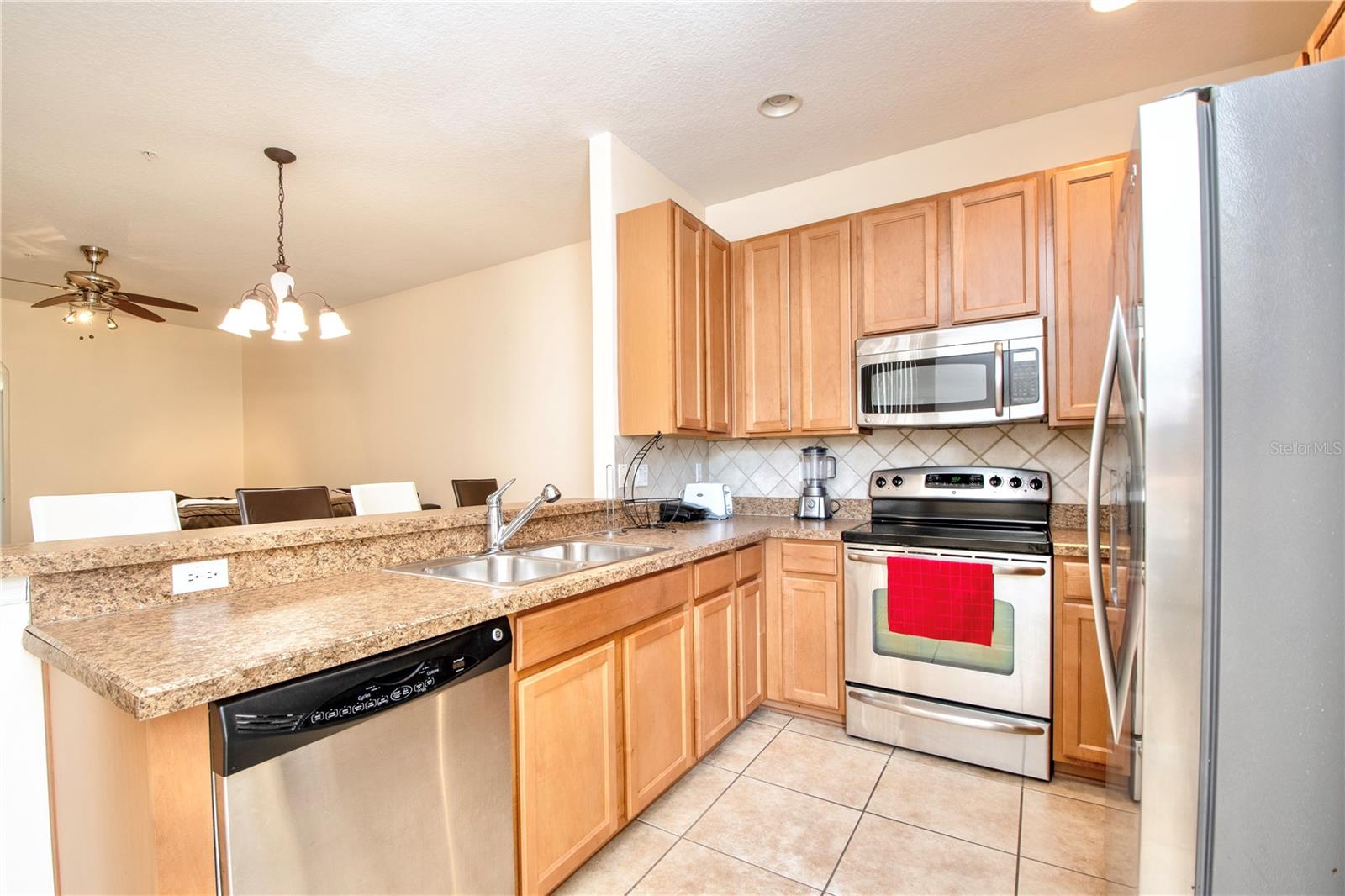 2901 Aqua Virgo Loop Property Photo 8