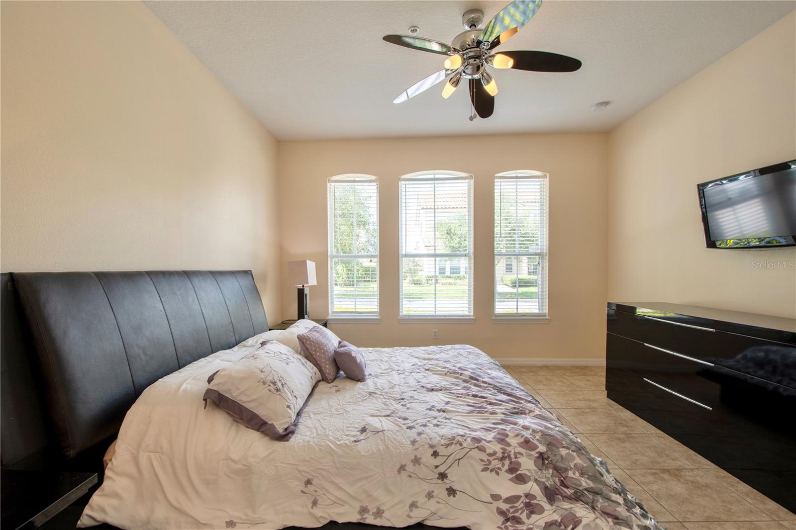 2901 Aqua Virgo Loop Property Photo 9