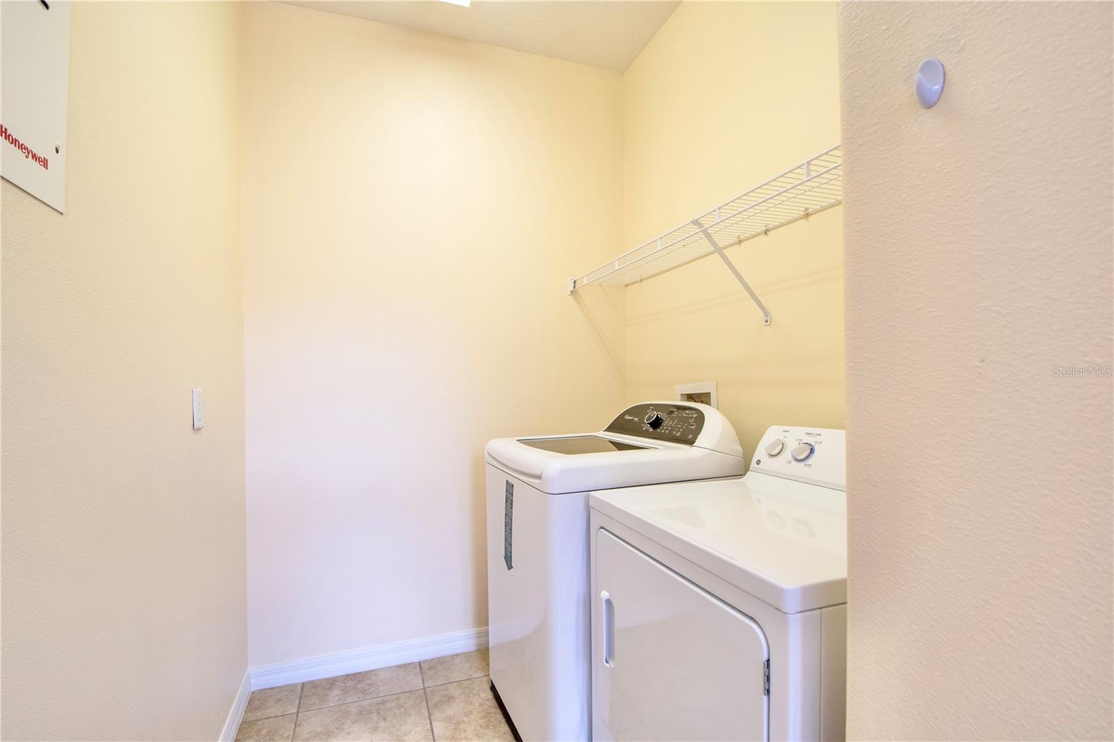 2901 Aqua Virgo Loop Property Photo 19
