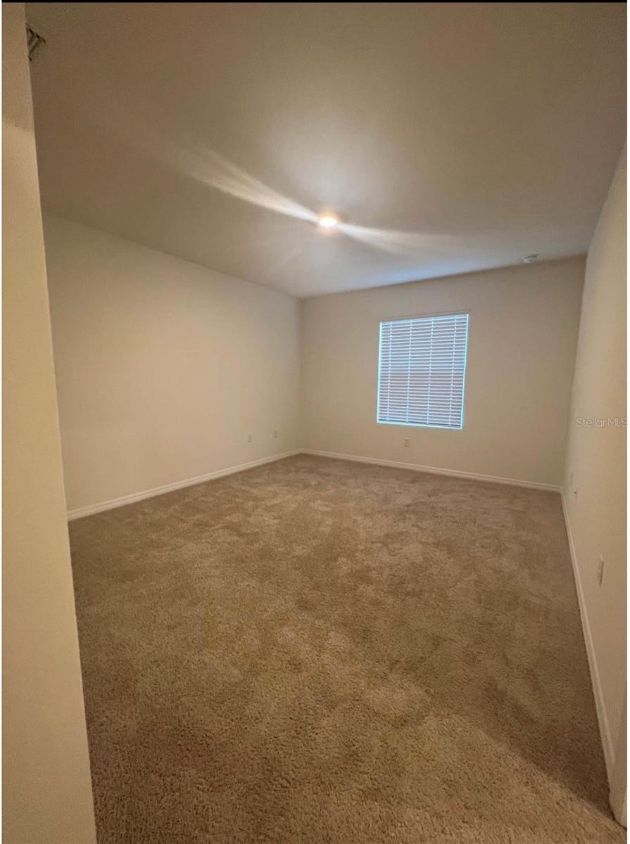 1296 Yellow Finch Dr Property Photo 10