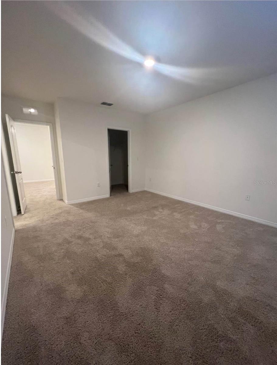 1296 Yellow Finch Dr Property Photo 11