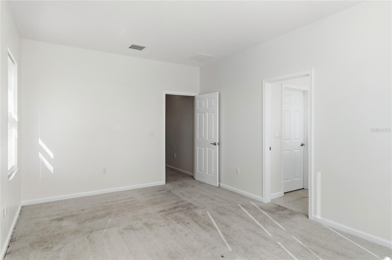 263 Bella Prestwick Blvd Property Photo 14