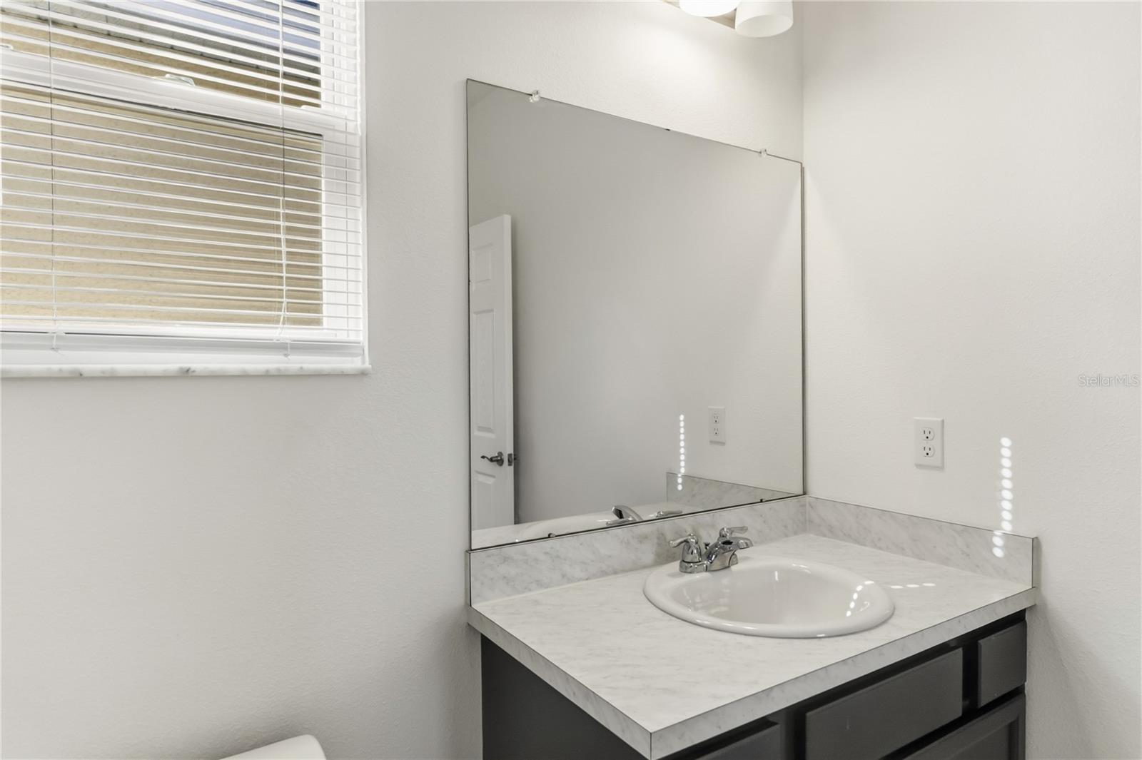 263 Bella Prestwick Blvd Property Photo 19