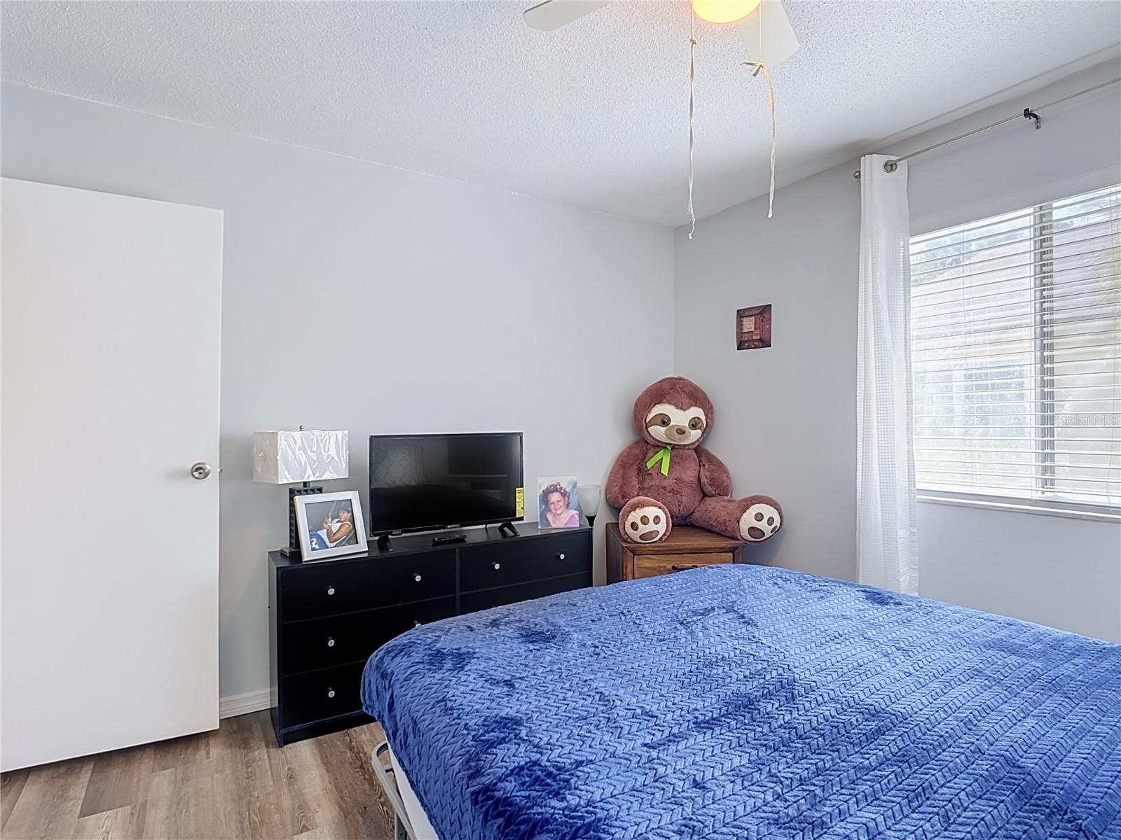 1106 Spring Meadow Dr Property Photo 18