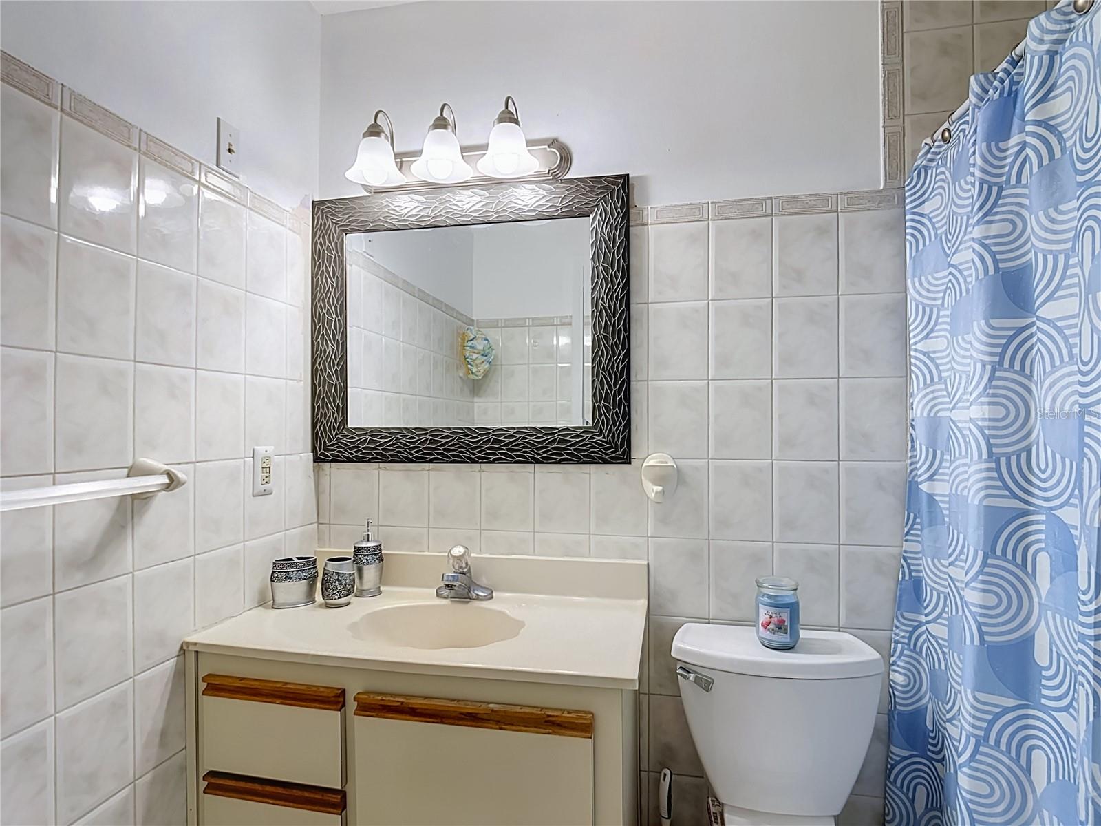 1106 Spring Meadow Dr Property Photo 24