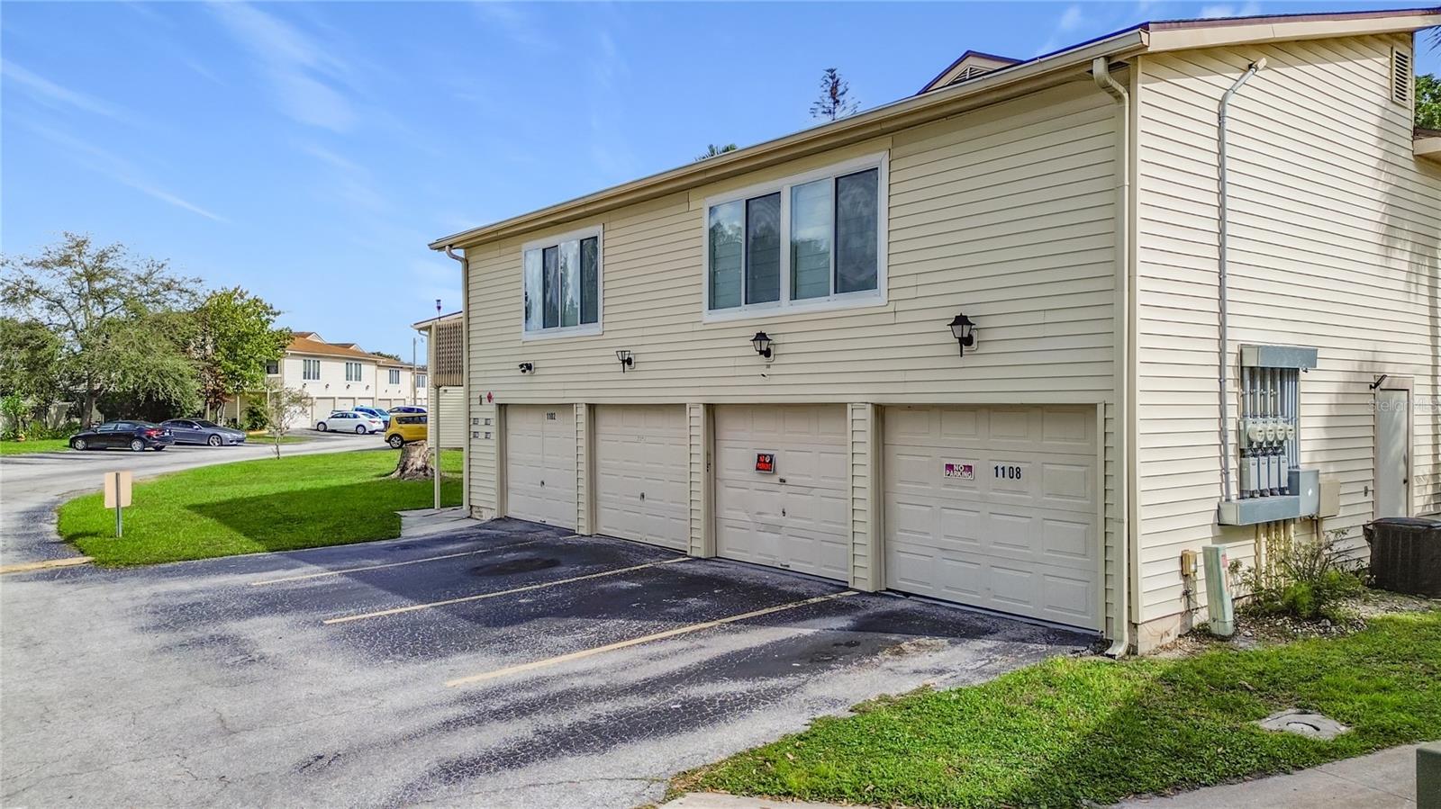1106 Spring Meadow Dr Property Photo 32