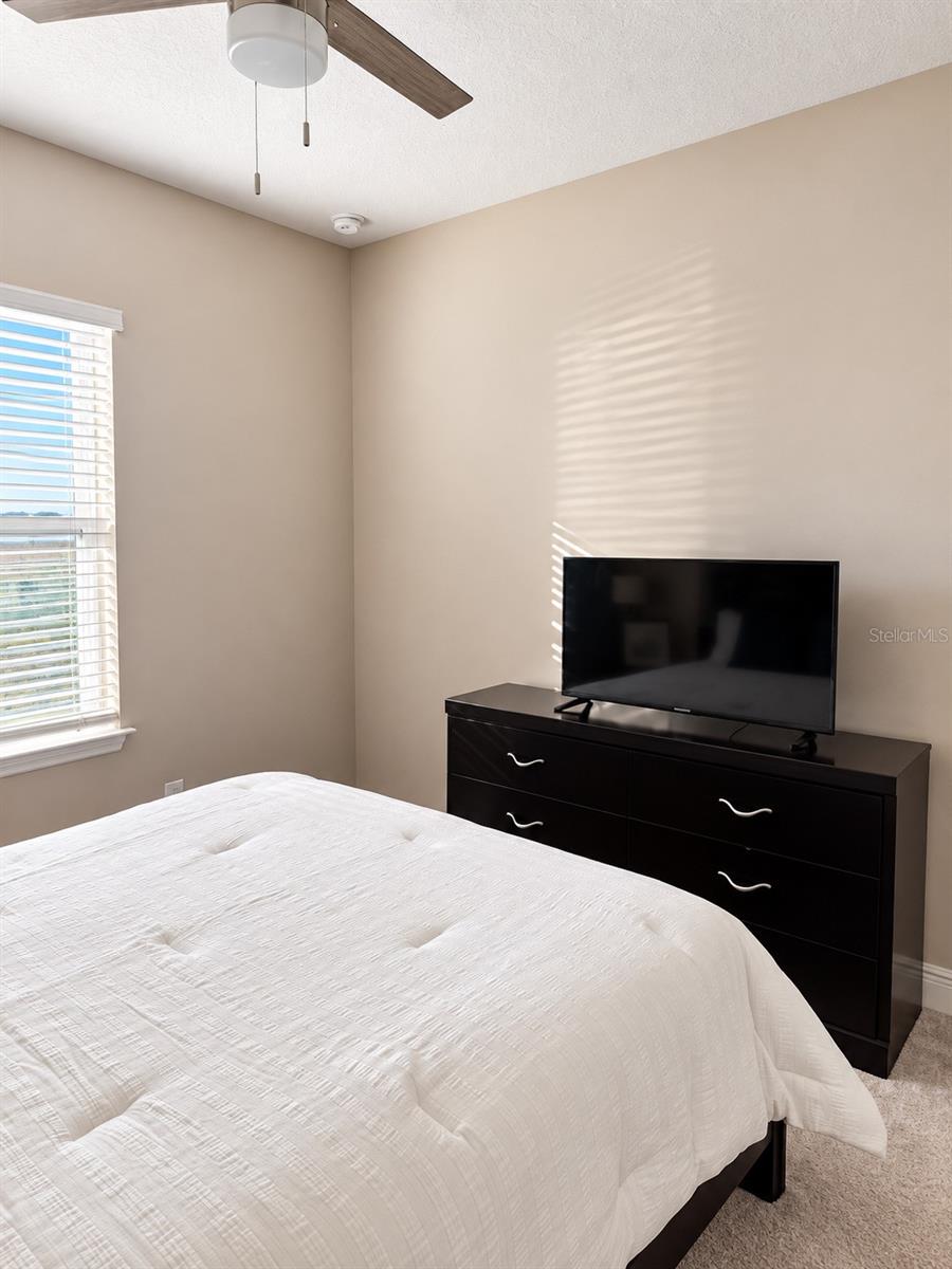 6493 Cyrils Dr Property Photo 4