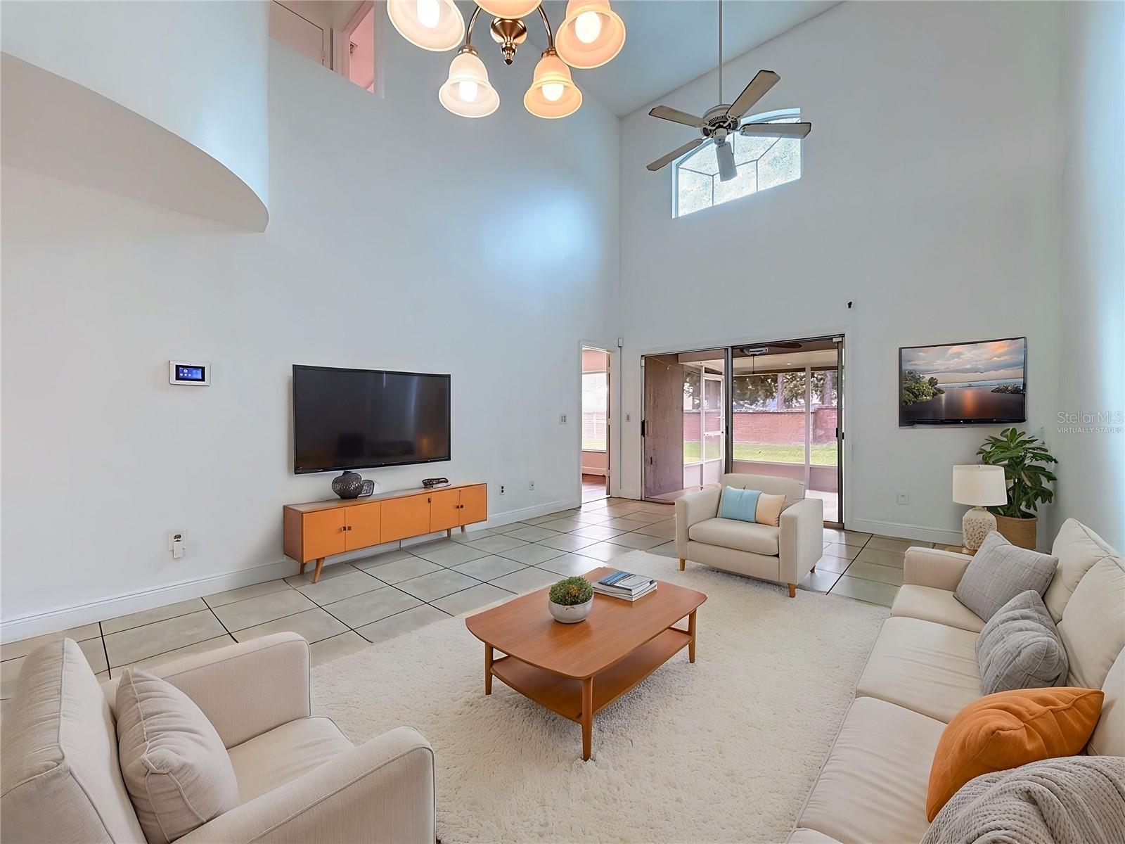 13518 Summerton Dr Property Photo 4