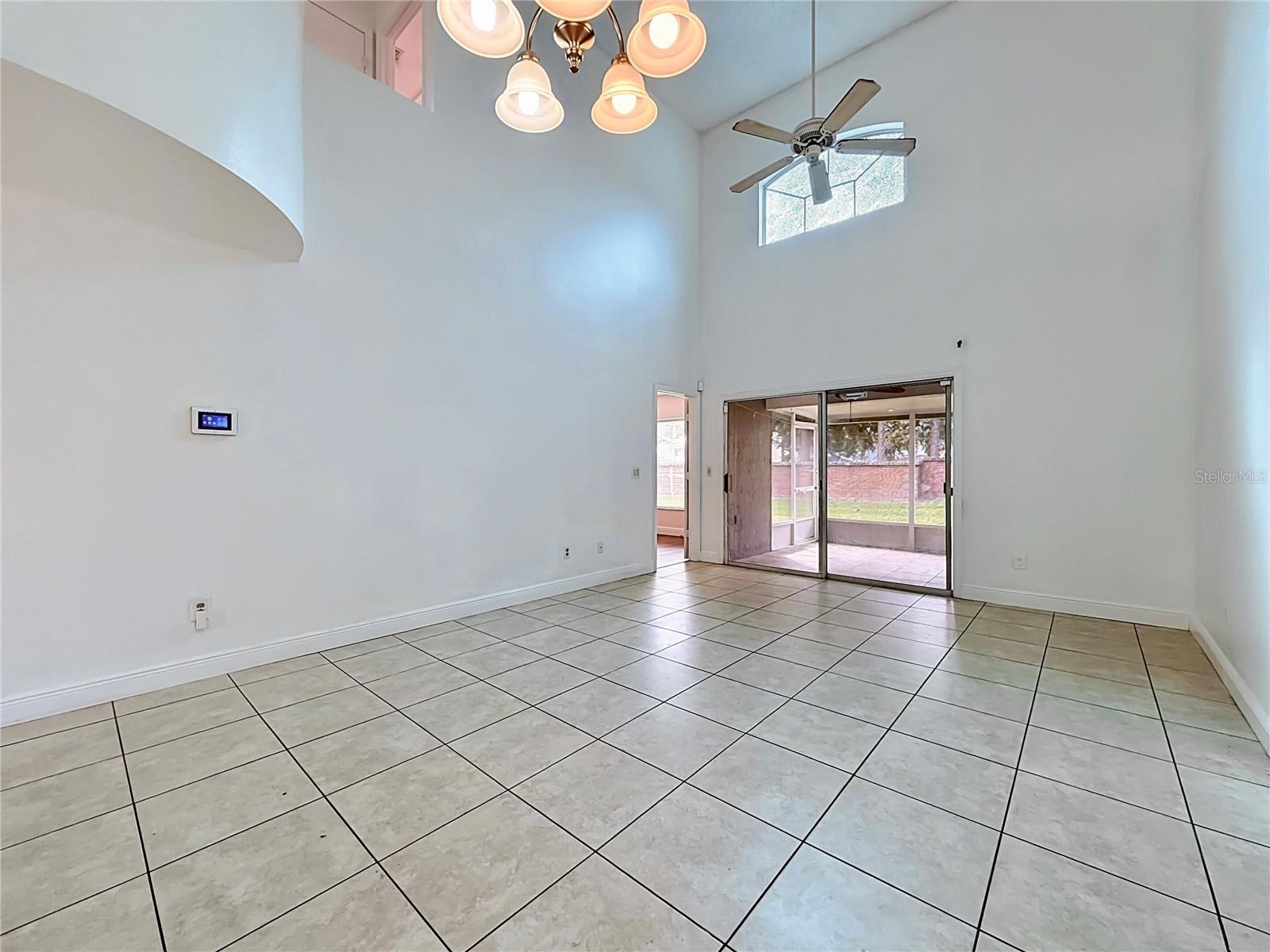 13518 Summerton Dr Property Photo 5
