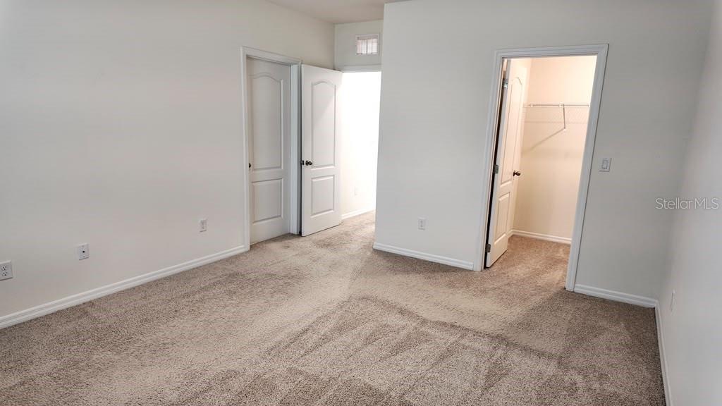 1241 Yellow Finch Dr Property Photo 12