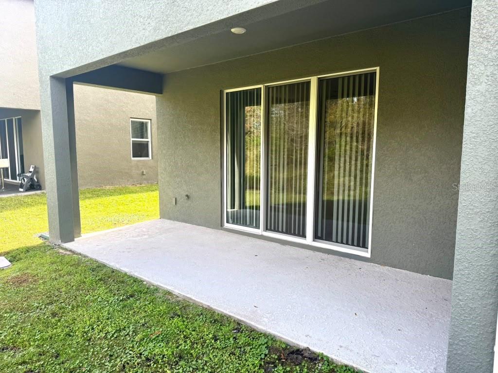 1241 Yellow Finch Dr Property Photo 27