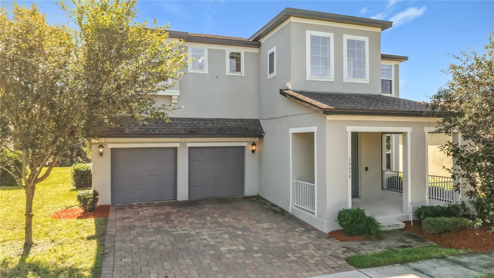 10079 Austrina Oak Loop Property Photo 2
