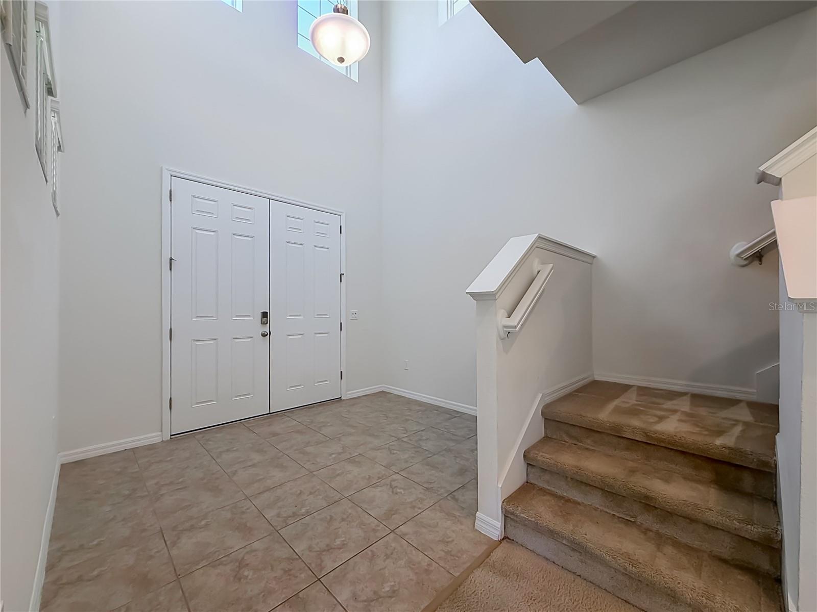 10079 Austrina Oak Loop Property Photo 8