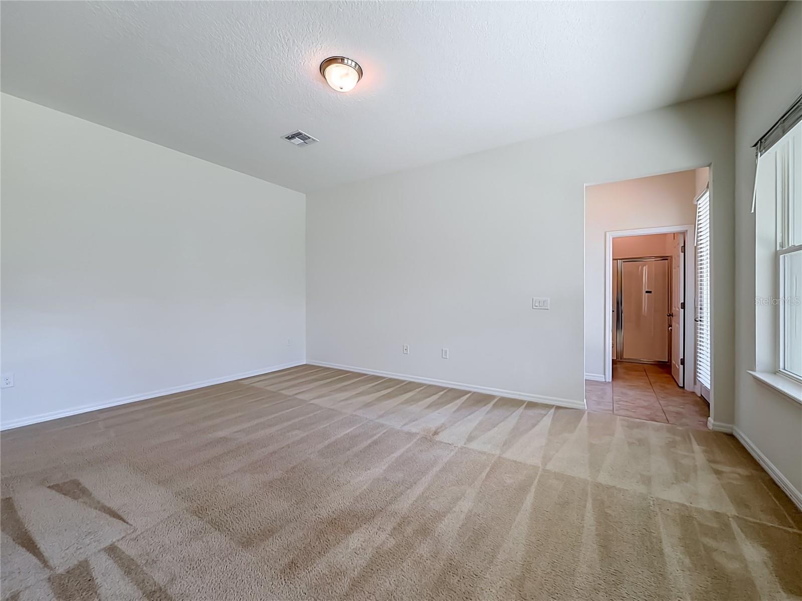 10079 Austrina Oak Loop Property Photo 18